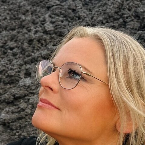 Frau Hartmann