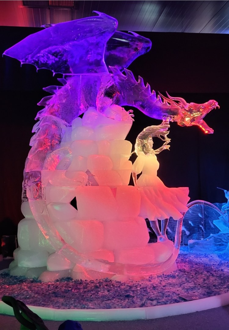 Eiswelt Karls Erdbeerhof